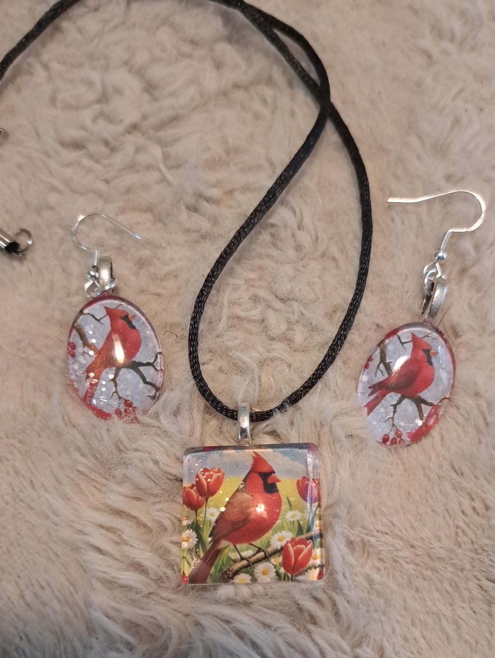 Hand Crafted Red Cardinal Glass Pendant Necklace and Earring Set